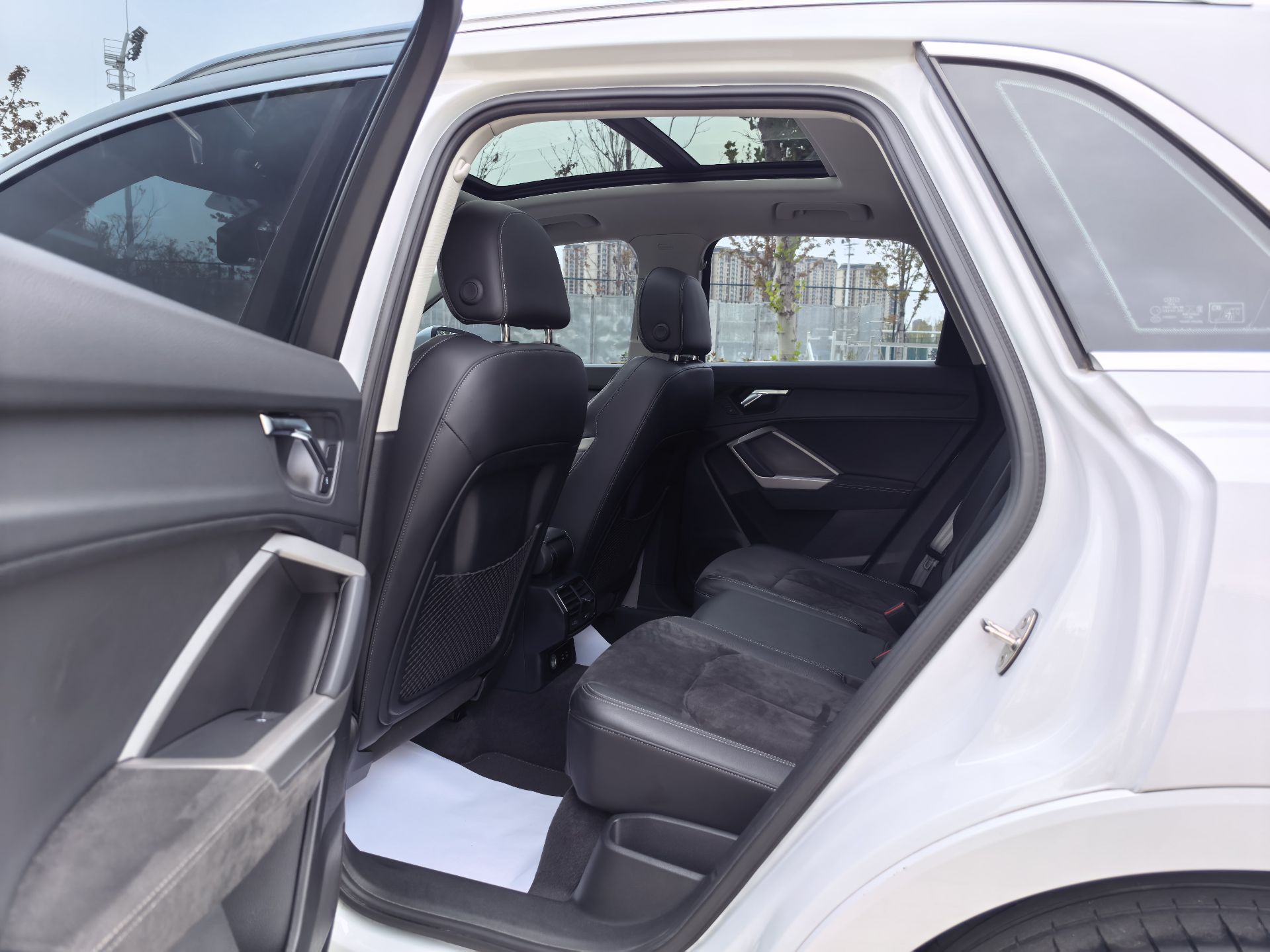 2020 #14 2020 car image #14
