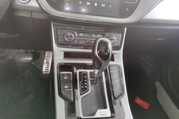 GEELY Emgrand GS 2020 car image #14
