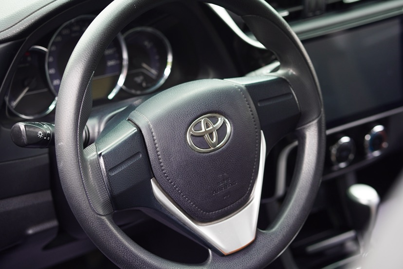 Toyota Corolla 2017 #3 Toyota Corolla 2017 car image #3