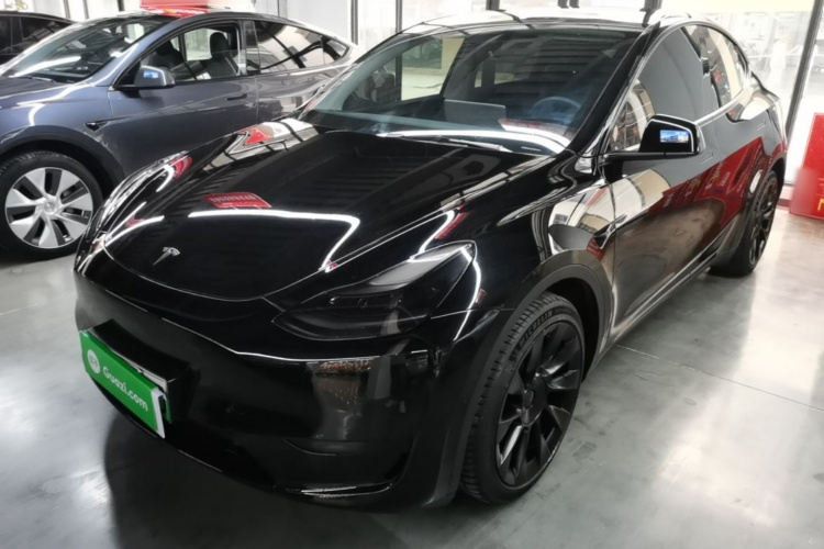 Tesla Model Y 2022 #2 Tesla Model Y 2022 car image #2