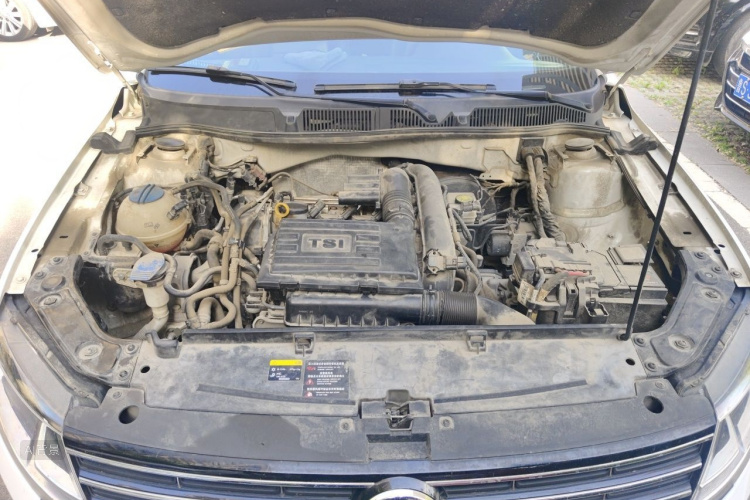 Volkswagen Lavida 2017 car image #22