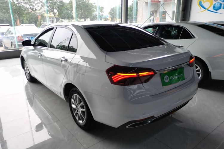 GEELY Emgrand 2020 #5 GEELY Emgrand 2020 car image #5