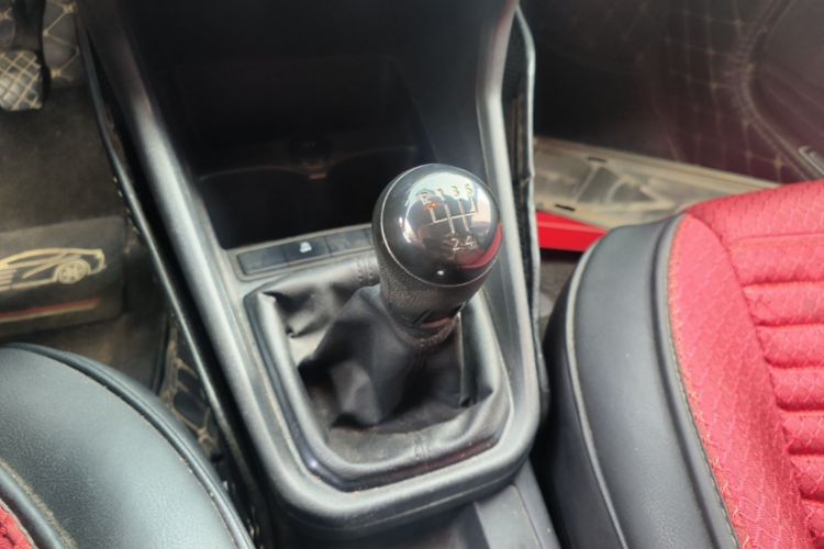Volkswagen Santana 2019 #14 Volkswagen Santana 2019 immagine di auto #14
