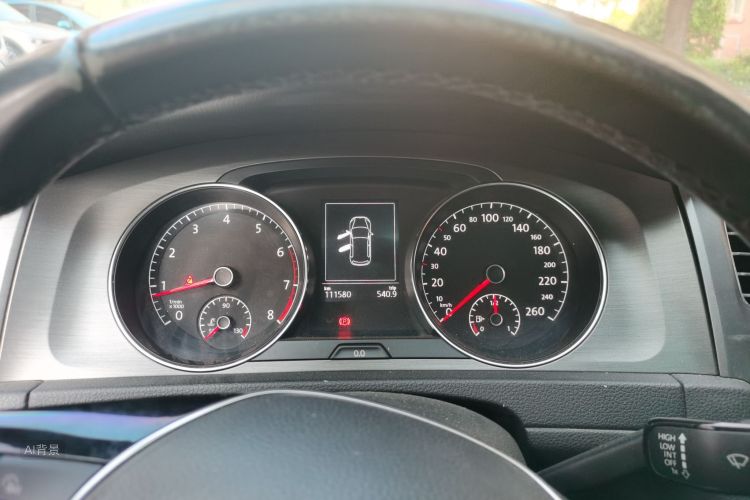 Volkswagen Golf 2015 car image #13
