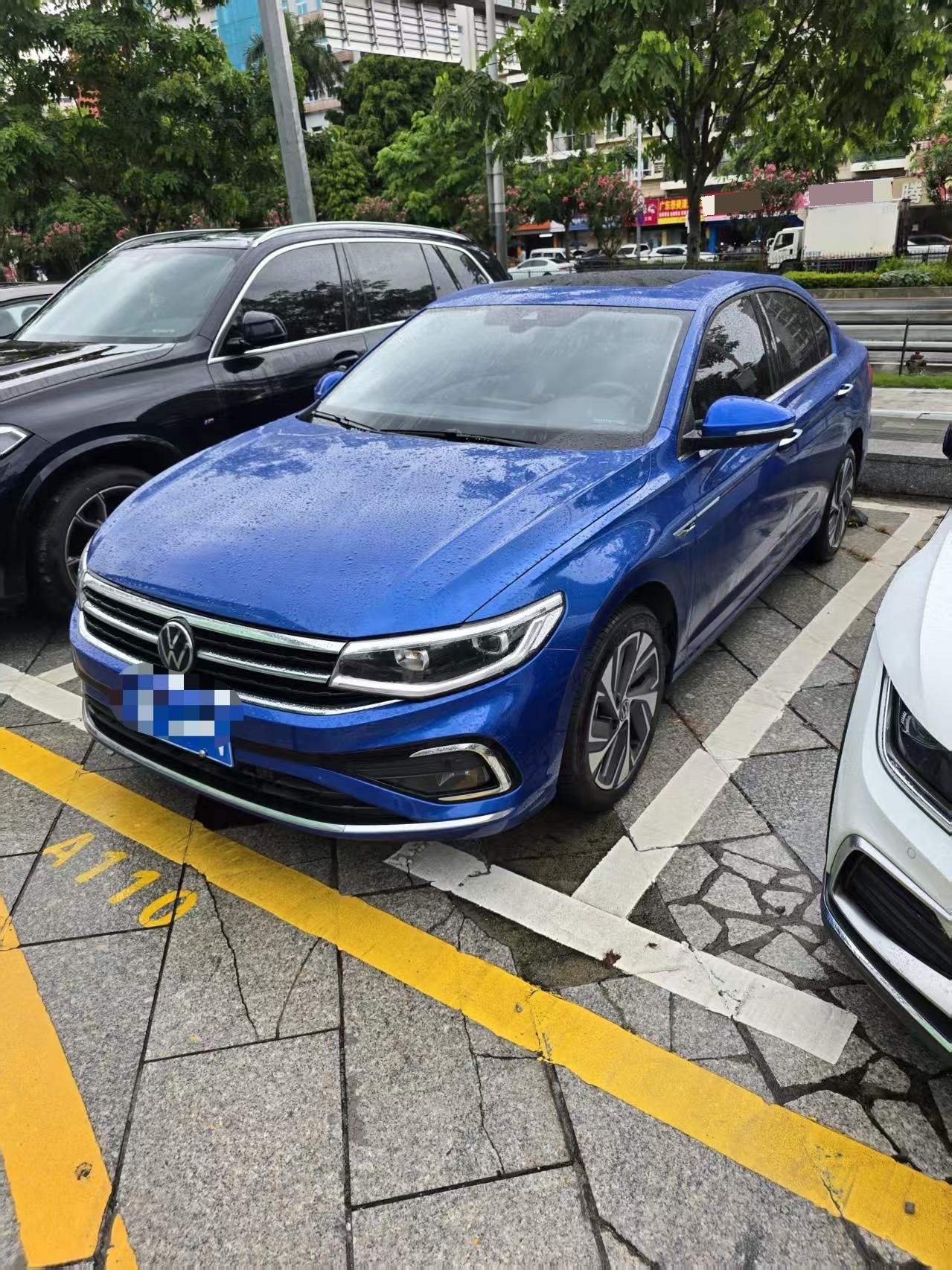 2022 2022 car image