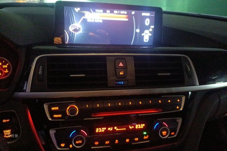 BMW 3 Series 2017 #15 BMW 3 Series 2017 car image #15