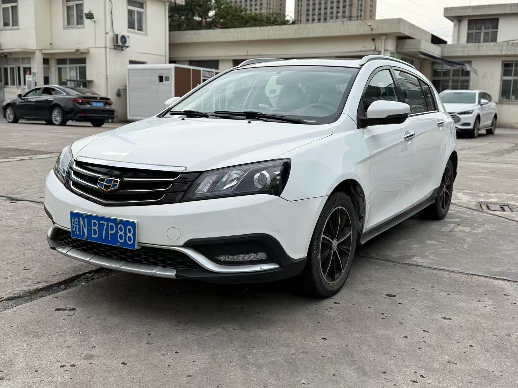 GEELY Emgrand 2016 car image 