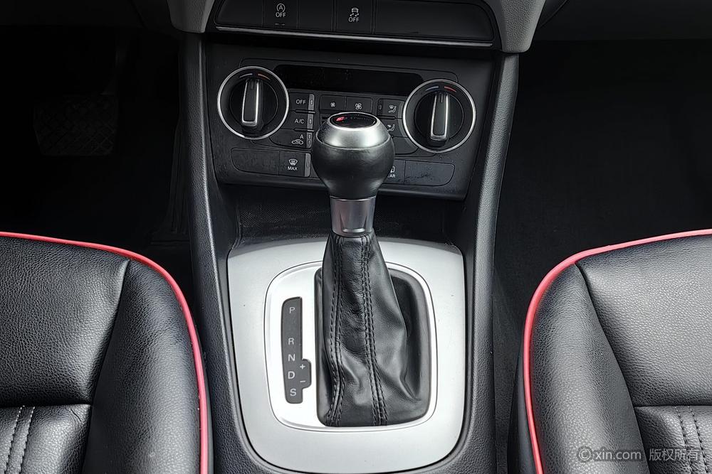 Audi Q3 2016 #14 Audi Q3 2016 car image #14