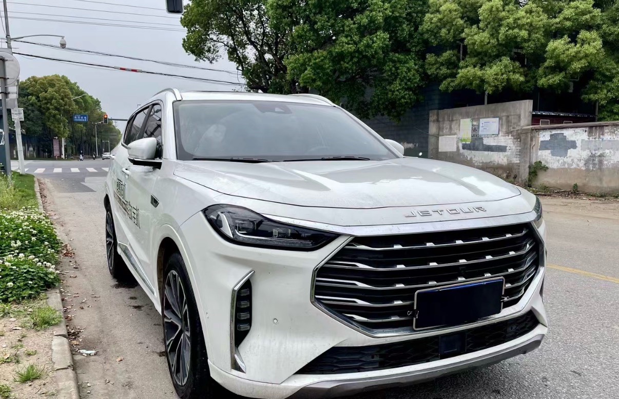 Jetour X70 PLUS 2021 car image #3