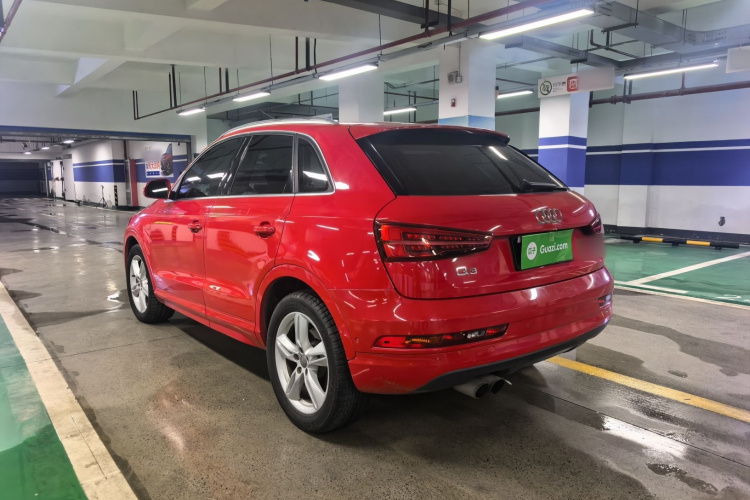 Audi Q3 2017 car image #6