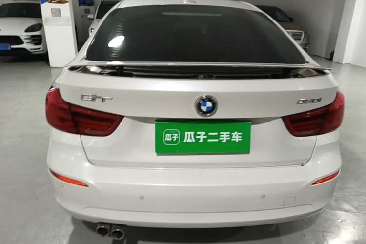 BMW 3 Series GT 2018 #6 BMW 3 Series GT 2018 car image #6