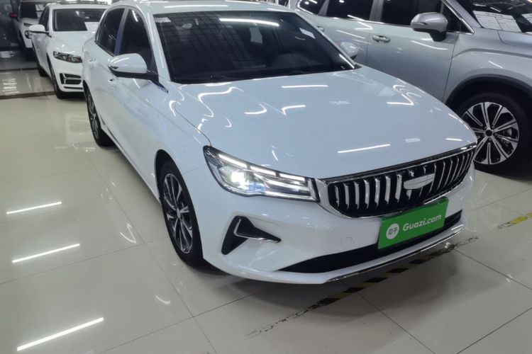 GEELY Emgrand 2025 #4 GEELY Emgrand 2025 car image #4