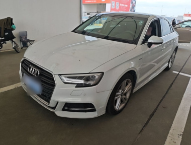 Audi A3 2019 image de voiture 