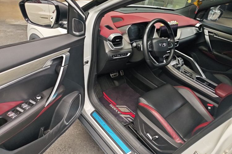 GEELY Coolray 2019 immagine di auto #16