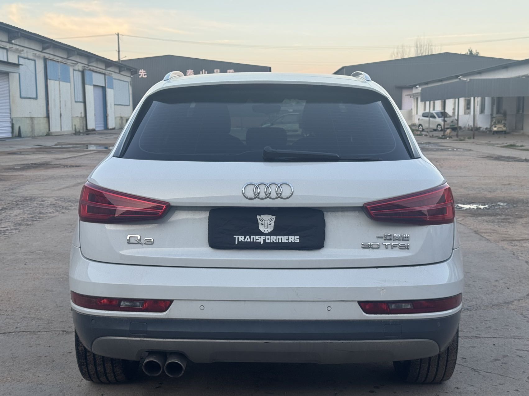 Audi Q3 2018 #8 Audi Q3 2018 car image #8