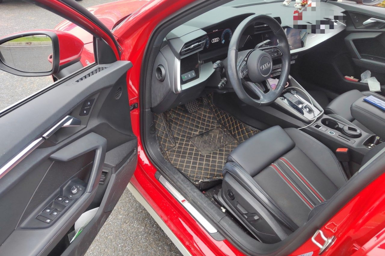 Audi A3 2022 immagine di auto #13