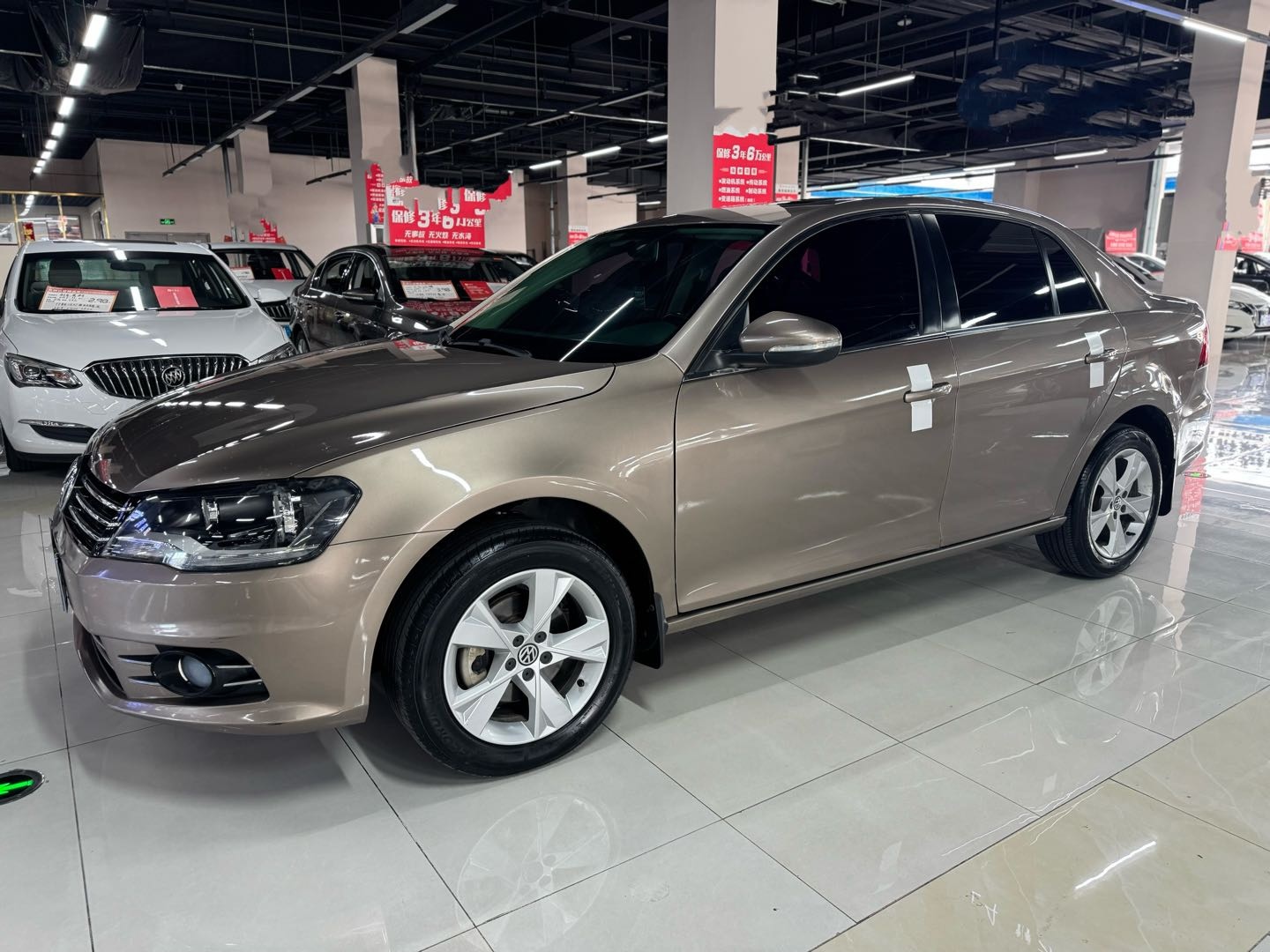 Volkswagen Bora 2015 Volkswagen Bora 2015 immagine di auto