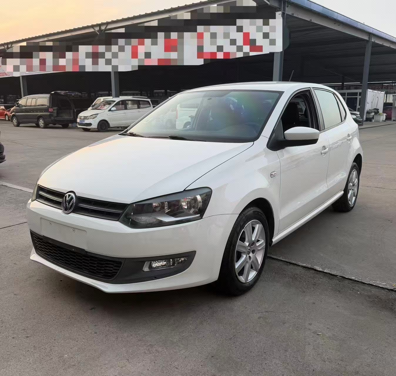 Volkswagen Polo 2013 Volkswagen Polo 2013 car image