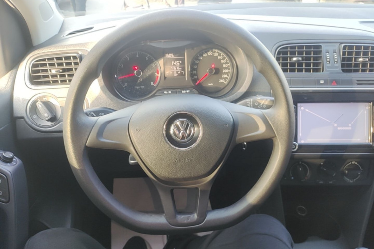 Volkswagen Polo 2016 #11 Volkswagen Polo 2016 car image #11