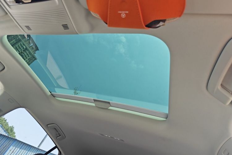 Volkswagen Golf 2020 car image #20