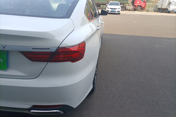 GEELY Binray 2019 immagine di auto #8