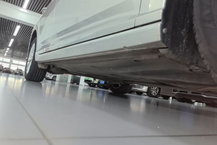 Volkswagen Lavida 2018 car image #26