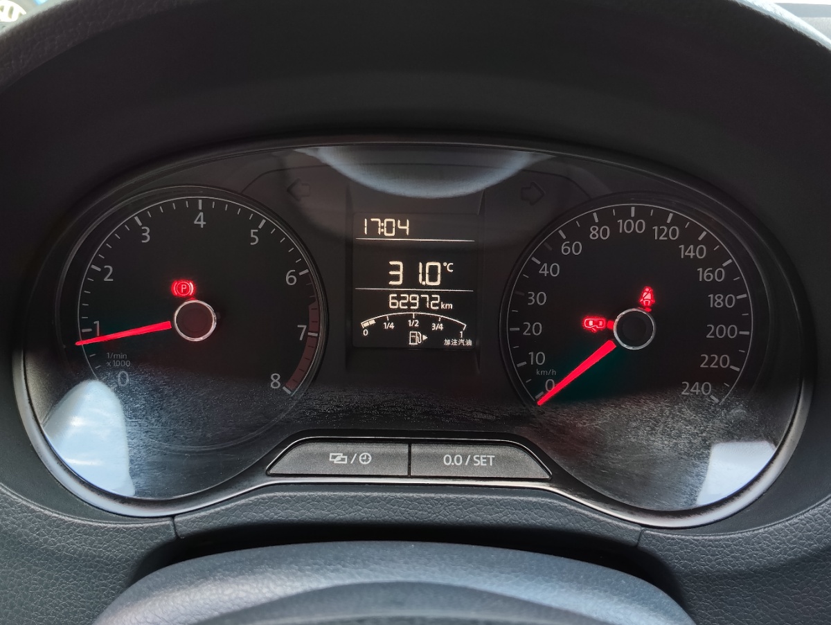 Volkswagen Polo 2017 #14 Volkswagen Polo 2017 car image #14