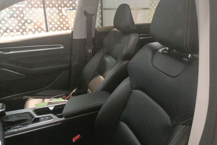 GEELY Emgrand 2023 car image #17