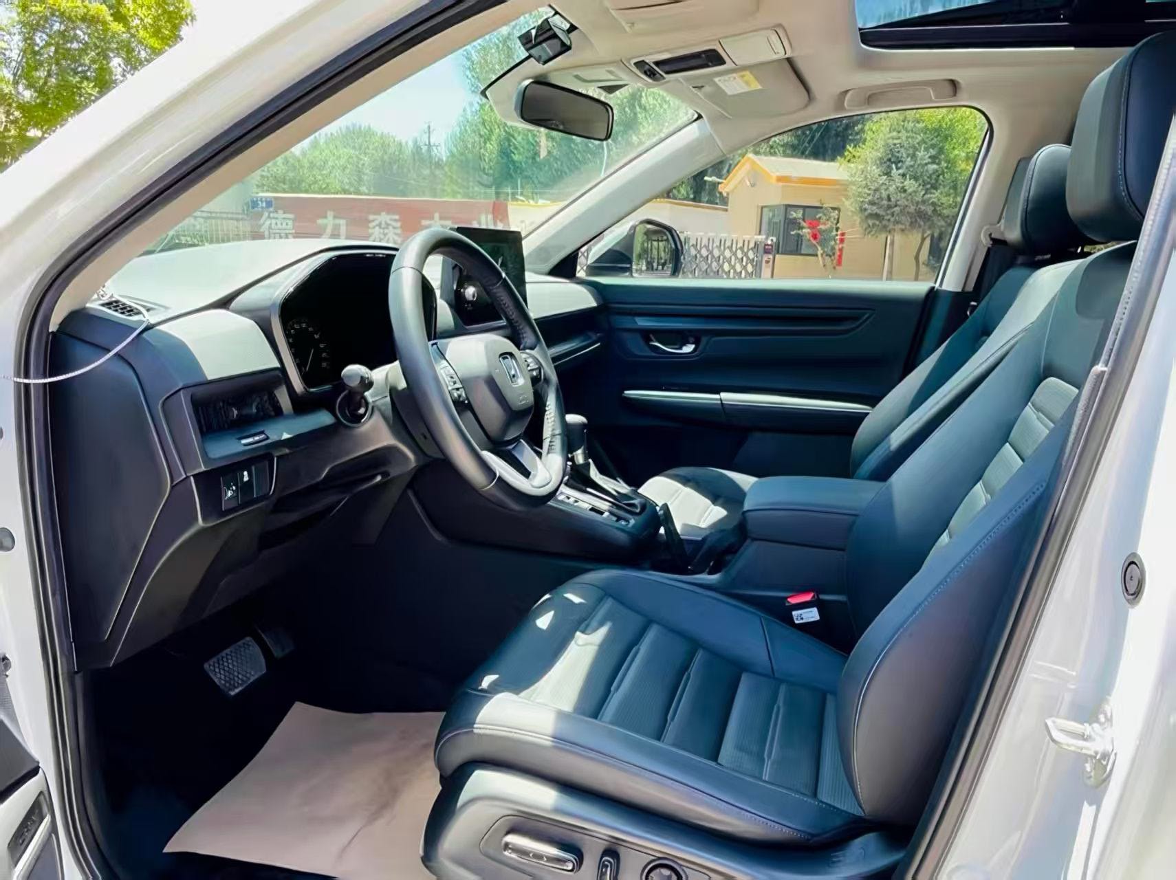 Honda CR-V 2024 #4 Honda CR-V 2024 car image #4