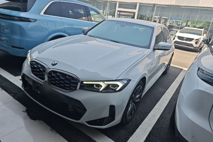 BMW 3 Series 2023 car image #2
