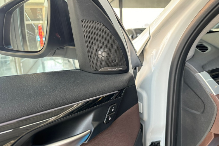 BMW X1 2020 #13 BMW X1 2020 car image #13