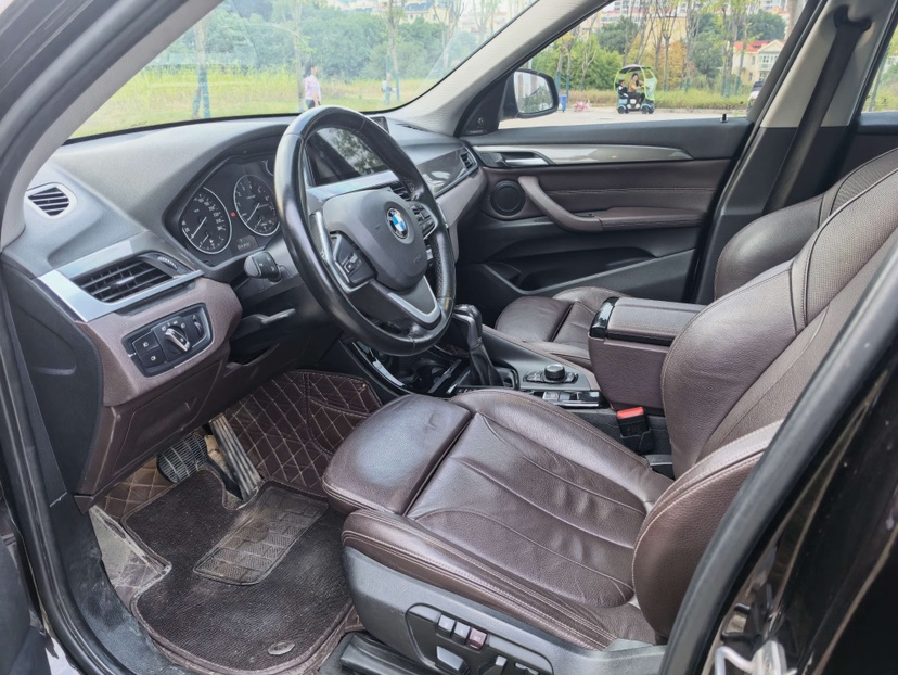 BMW X1 2018 #7 BMW X1 2018 car image #7