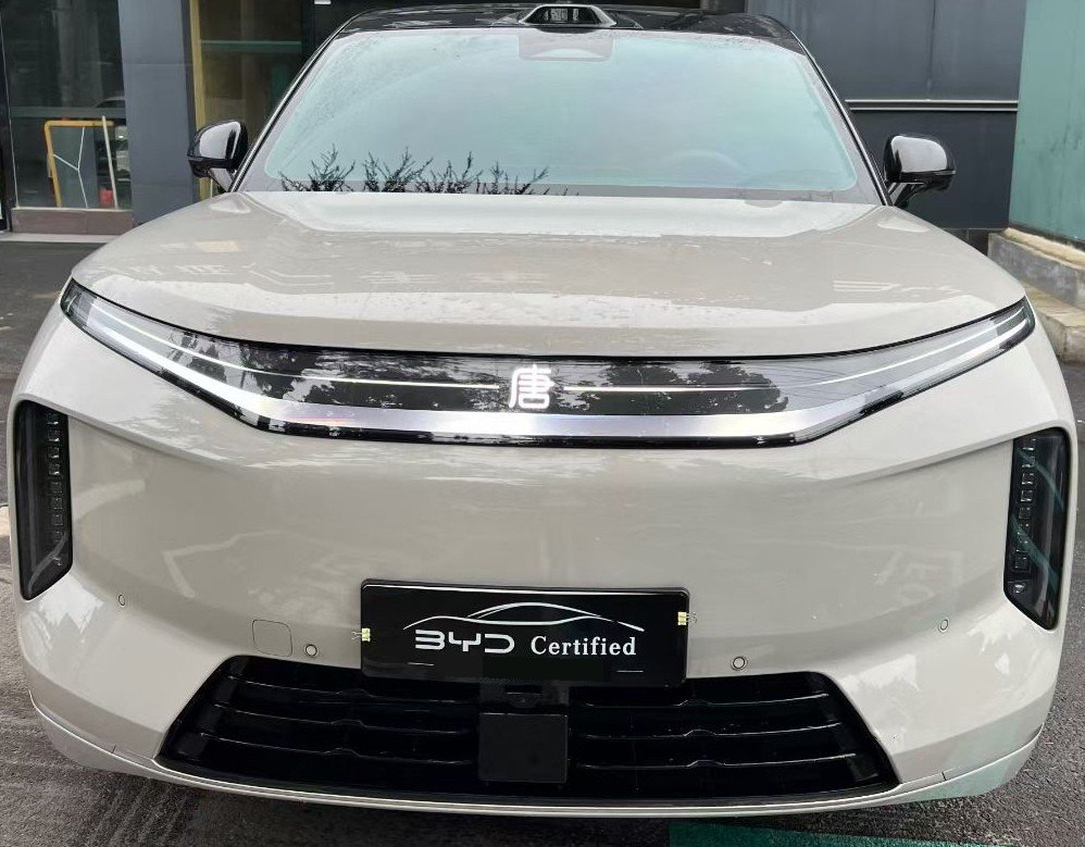 BYD Tang New Energy 2026 #2 BYD Tang New Energy 2026 صورة سيارة #2