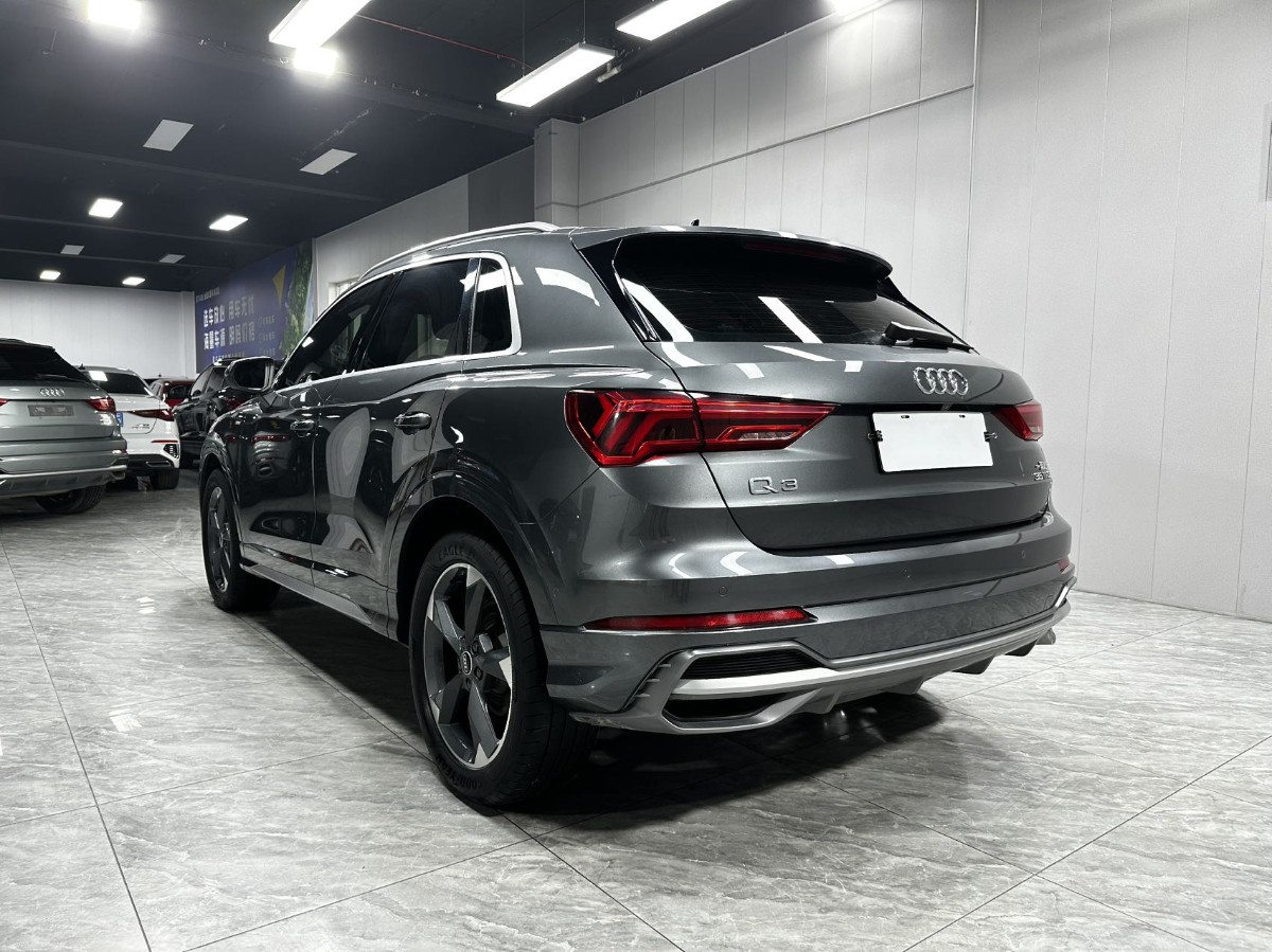 Audi Q3 2022 #9 Audi Q3 2022 car image #9