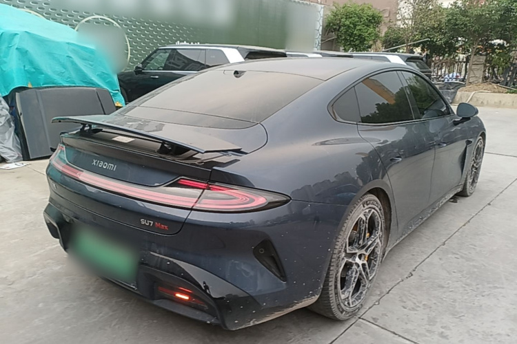 MI SU7 2024 image de voiture #5