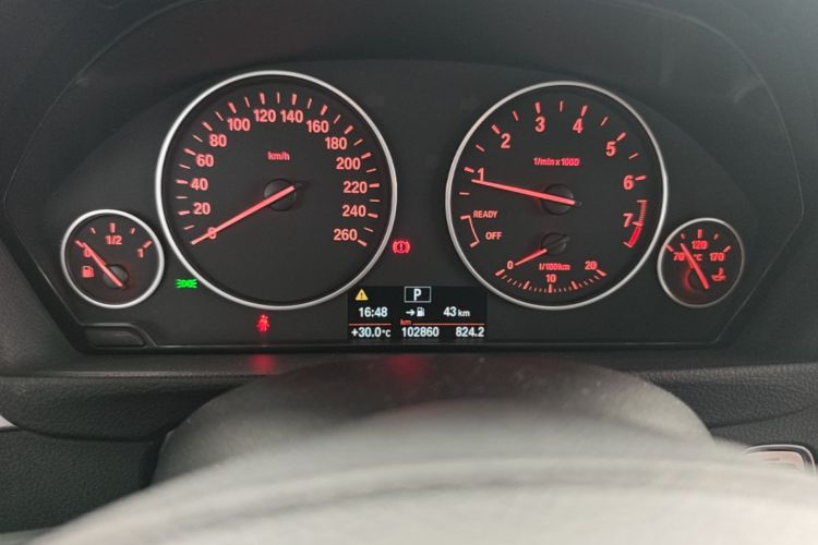 BMW 3 Series 2017 #12 BMW 3 Series 2017 car image #12