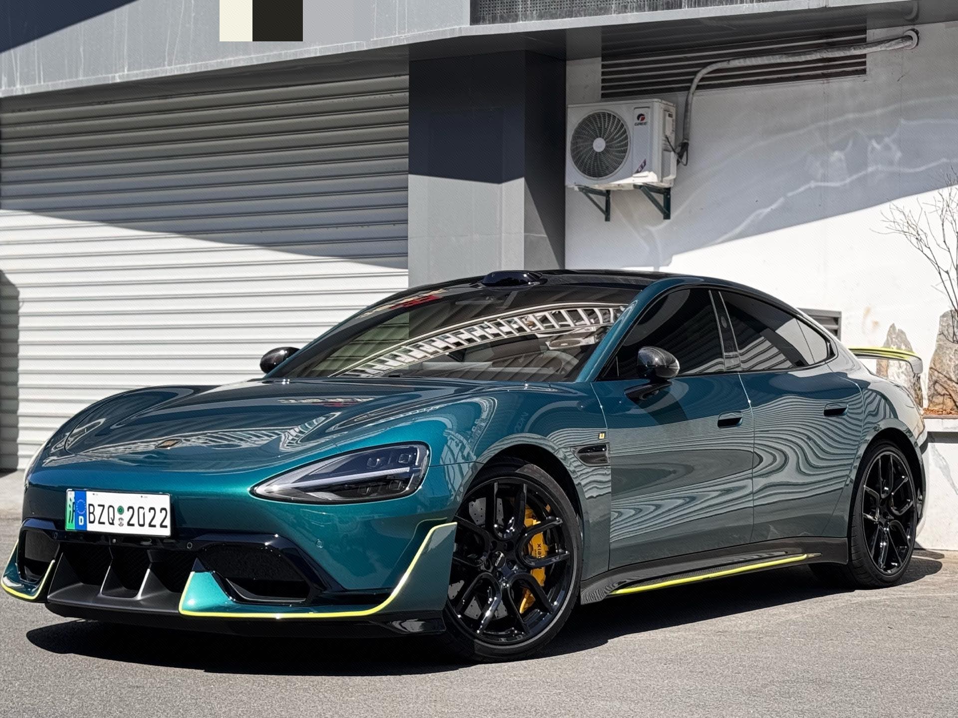 2025 2025 car image
