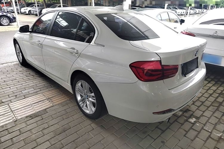 BMW 3 Series 2015 #5 BMW 3 Series 2015 car image #5