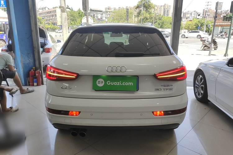 Audi Q3 2018 #6 Audi Q3 2018 car image #6