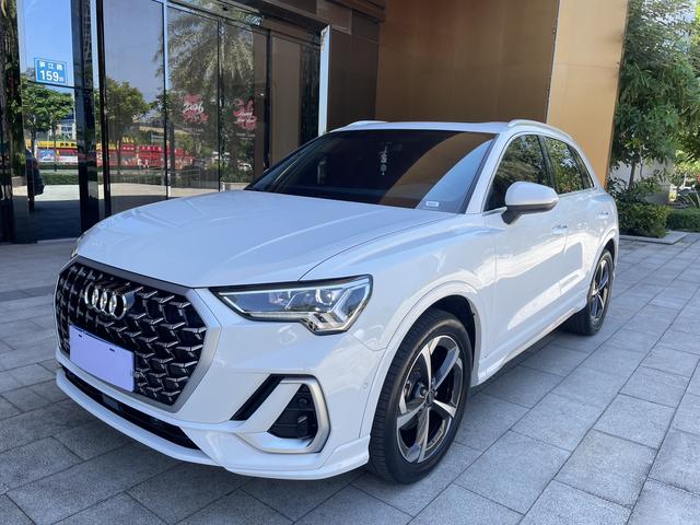 Audi Q3 2024 car image #15