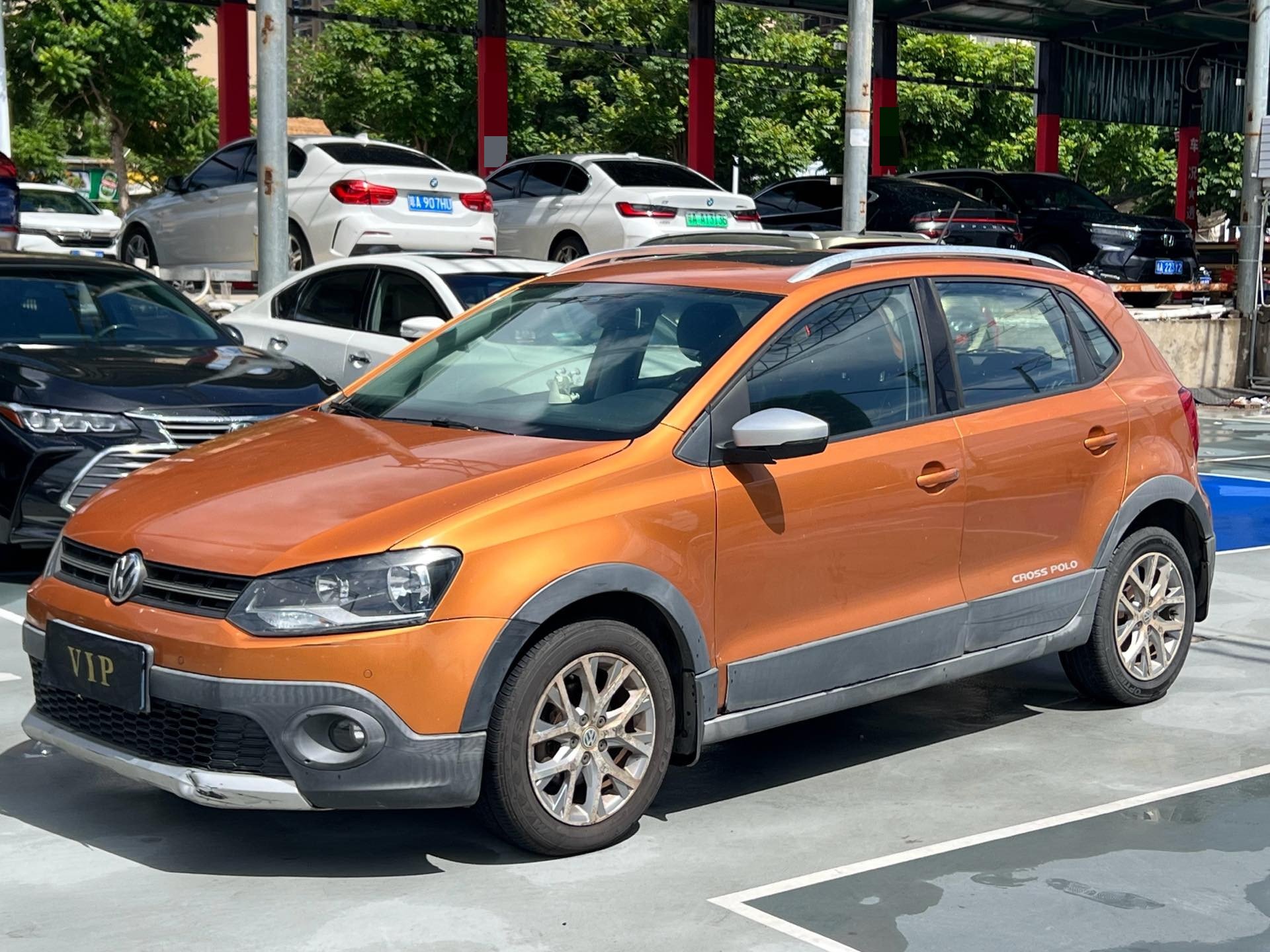 Volkswagen Polo 2015 Volkswagen Polo 2015 car image