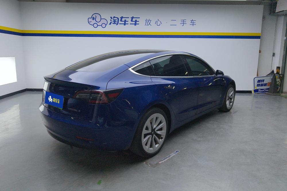 Tesla Model 3 2020 car image #3