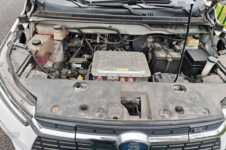 BYD Yuan New Energy 2019 #22 BYD Yuan New Energy 2019 car image #22