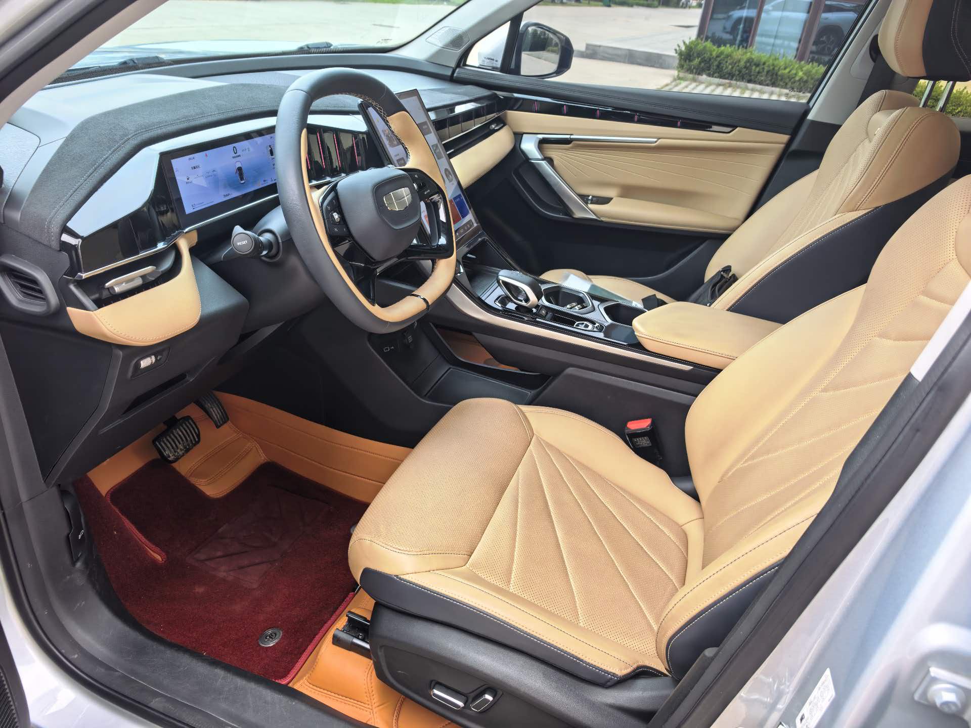 GEELY Boyue L 2024 car image #4