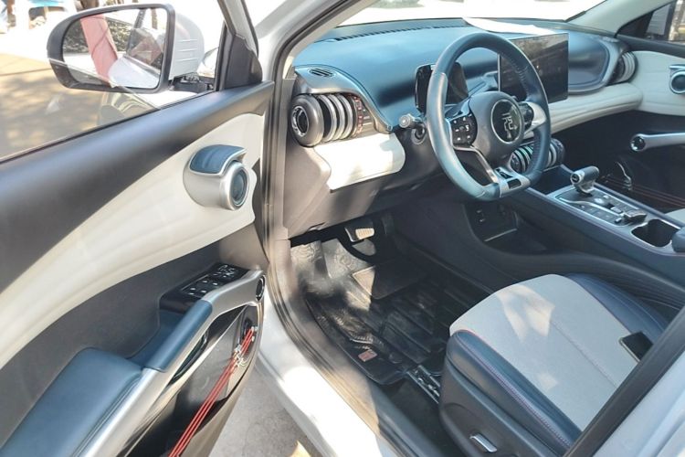 BYD Yuan Plus 2023 car image #16