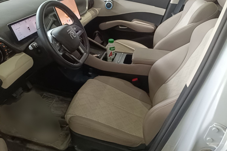 BYD Yuan Plus 2025 car image #19