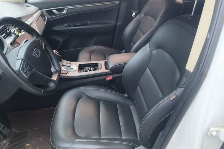 GEELY Emgrand GS 2017 car image #15