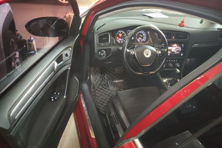Volkswagen Golf 2018 #16 Volkswagen Golf 2018 car image #16