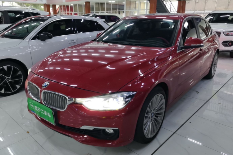 BMW 3 Series 2018 car image #2