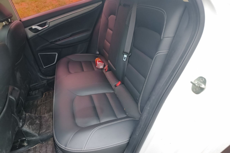 GEELY Emgrand GL 2017 car image #13